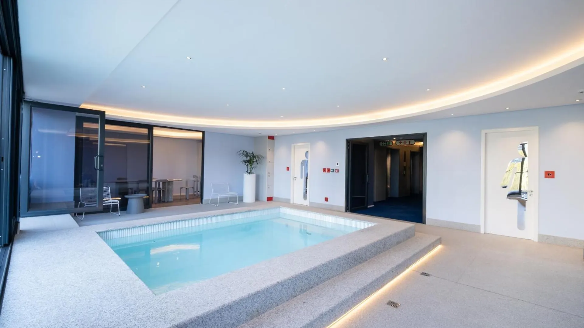 Ferienwohnung Zeeland Pier - Near Cticc & Va Waterfront - Incl Pool And Fitness Centre Onsite Kapstadt Apartment
